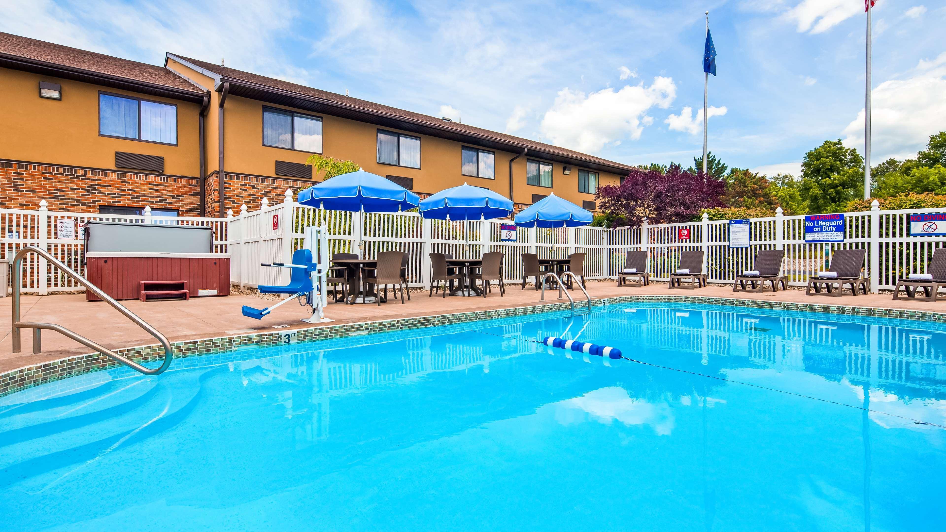 Best Western Kendallville Inn Exterior photo